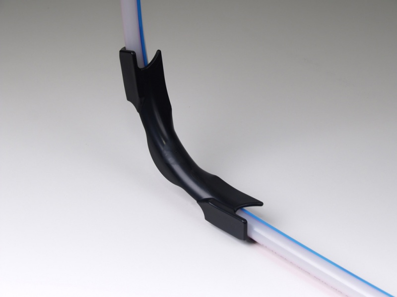 Winkelspange für Heizrohre eingebaut, andere Ansicht